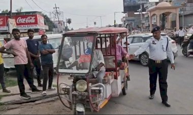 रायबरेली-कांवड़ यात्रा को लेकर हाईवे पर चला सघन चेकिंग अभियान, नाबालिग ई-रिक्शा चालकों पर कार्रवाई