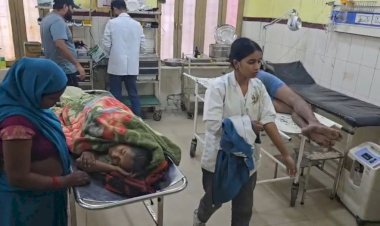 रायबरेली: तेज रफ्तार पिकअप ने ई-रिक्शा को मारी जोरदार टक्कर, आधा दर्जन छात्राएं घायल