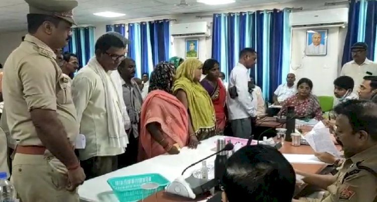 Raibareli-संपूर्ण समाधान दिवस में आई 140 शिकायतों में से 13 का मौके निस्तारण
