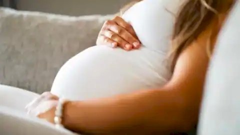 एक्सपर्ट से जानिए प्रेगनेंसी के दौरान कितना वज़न बढ़ना है नॉर्मल?