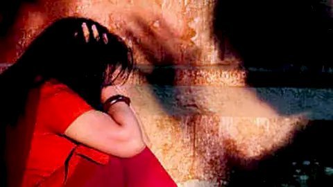 रेप के बाद 13 साल की मासूम बच्ची को खिला दी गर्भपात की दवा, स्कूल में बिगड़ी तबीयत और फिर...