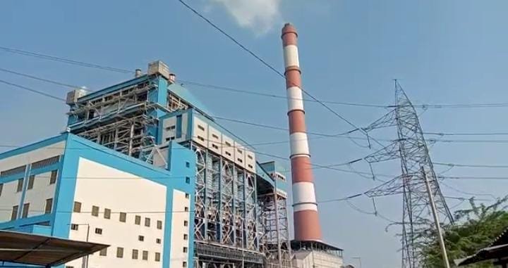 रायबरेली-NTPC परियोजना के दो नंबर बॉयलर में रिसाव होने के चलते हुइ बंद,,,,,,