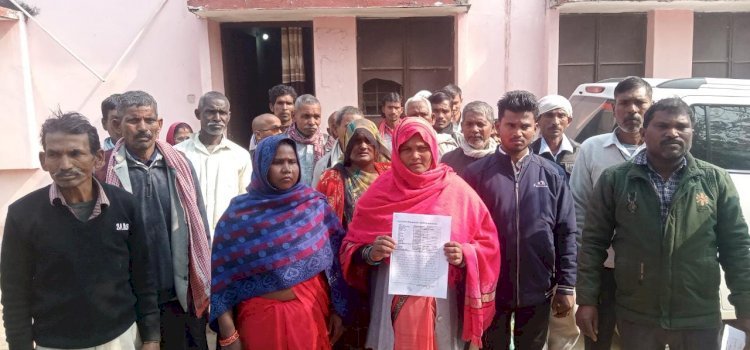 Raibareli-पंचायत सहायक सहित कई लोगो पर महिला ग्राम प्रधान ने लगाए गंभीर आरोप*