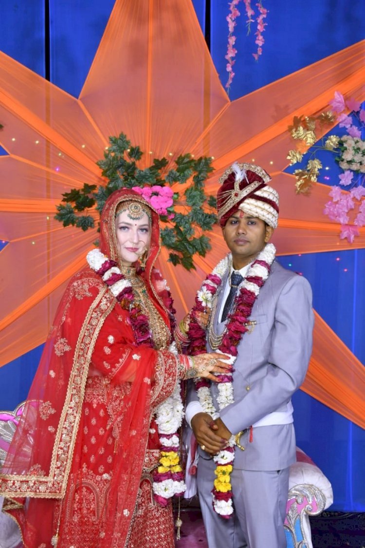 फेसबुक का प्यार चढ़ा परवान