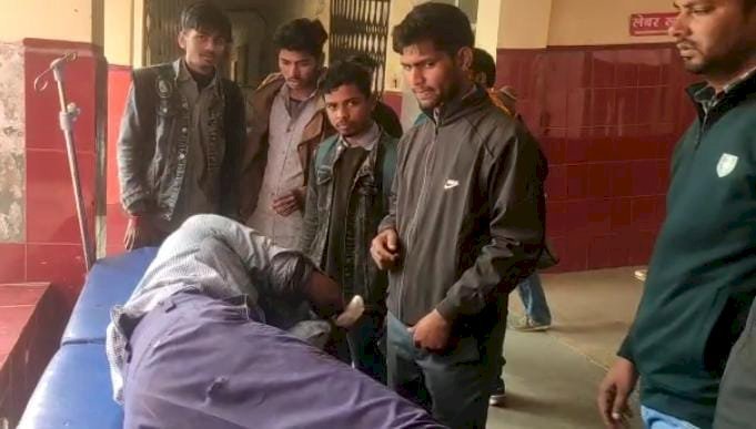 रायबरेली-बिजली के पोल से टकराकर युवक हुआ घायल,,,