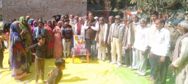 Raibareli-संत रविदास जयंती के अवसर पर दी गई श्रधांजलि