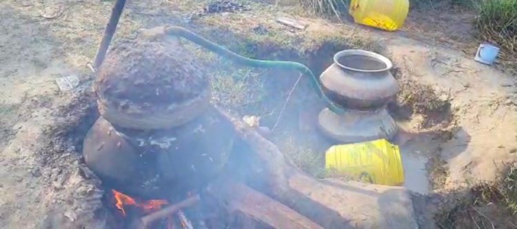 रायबरेली-धड़ल्ले से धधक रही हैं अवैध शराब की भट्टियां