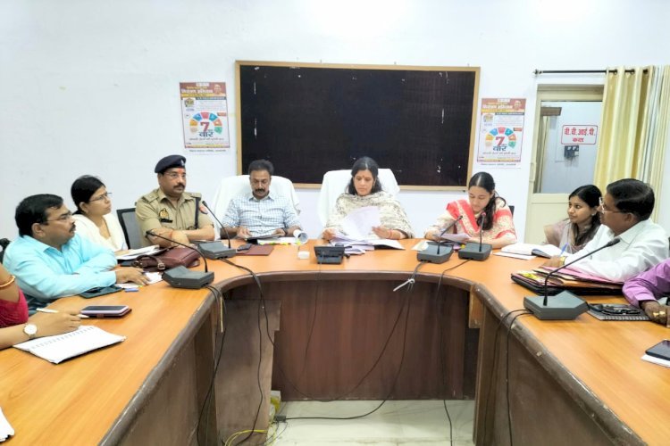 Raibareli-स्थानीय निकाय चुनाव को पूरी निष्पक्षता और पारदर्शिता के साथ संपन्न कराया जाना सबका दायित्व : डीएम