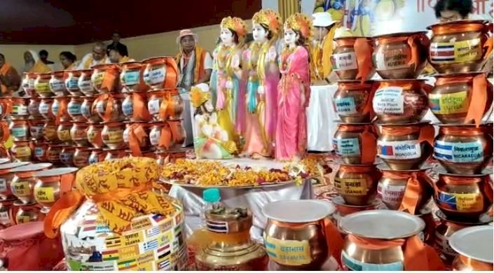 156 नदियों के जल से हुआ भगवान राम का भव्य जलाभिषेक, लोगों में दिखा गजब का उत्साह