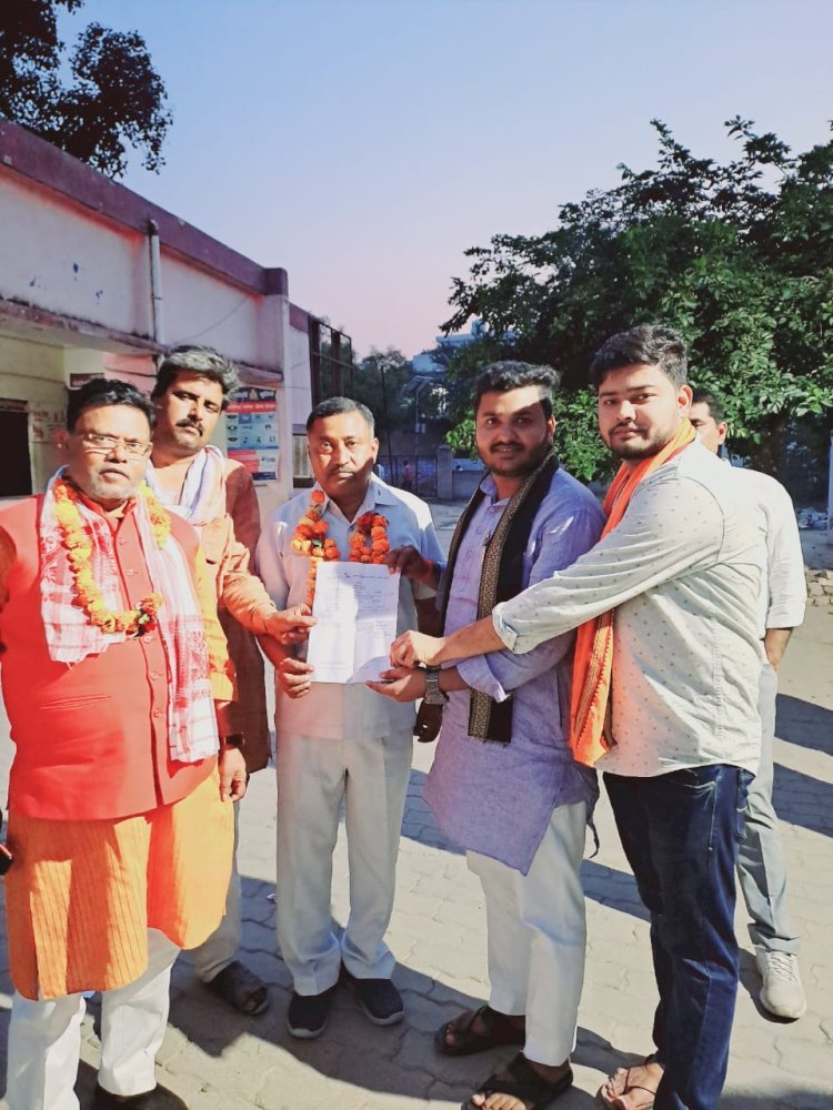 Raibareli-लगातार दूसरी बार बने चैयरमैन , ख़ुशी की लहर पहली बार खिला कमल
