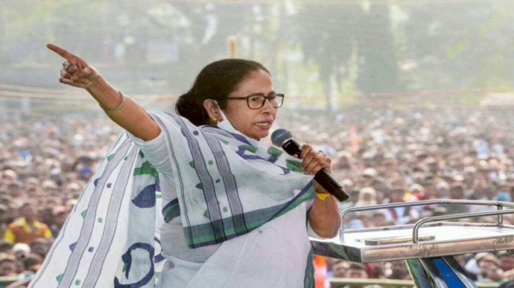 कांग्रेस को 200 सीटों पर समर्थन देगी CM ममता बनर्जी, तैयार किया 2024 का रोडमैप!