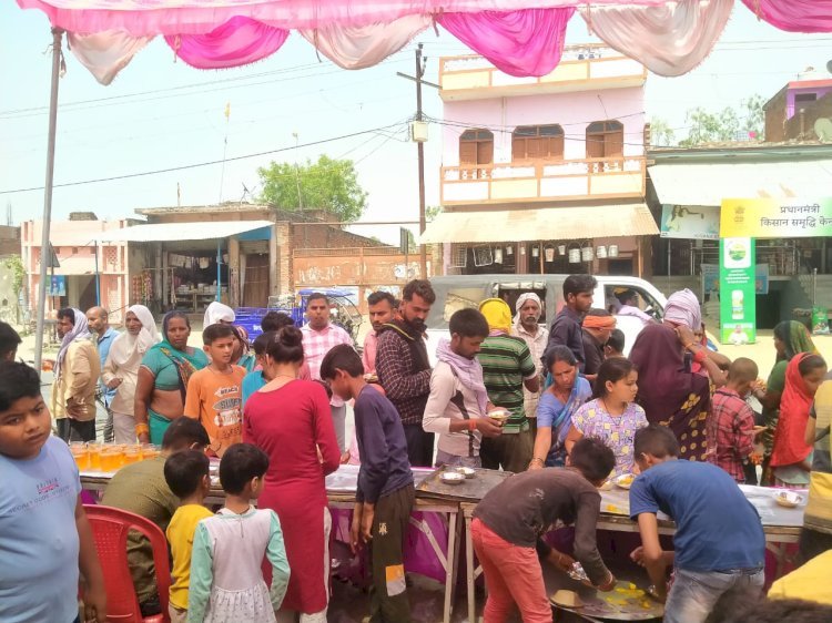 Raibareli-जय श्रीराम जय श्रीराम के जयकारे के साथ भंडारे का हुआ भव्य आयोजन*