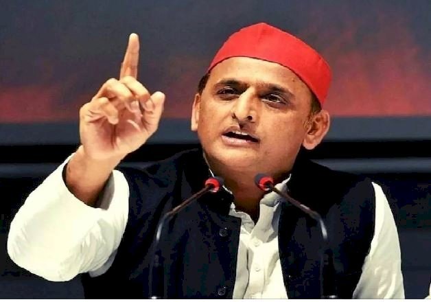 भाजपा के नेता और पदाधिकारी कानून और संविधान की उड़ा रहे धज्जियां, गुण्डों के सामने खाकी लाचार-अखिलेश यादव