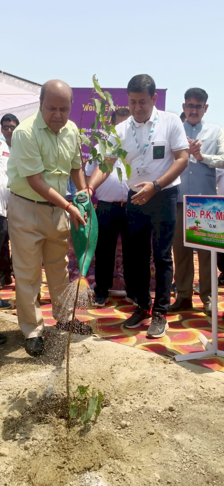 Raibareli-आरेडिका में विश्व पर्यावरण दिवस नवनीत ने रोपे एक हजार पौधे*