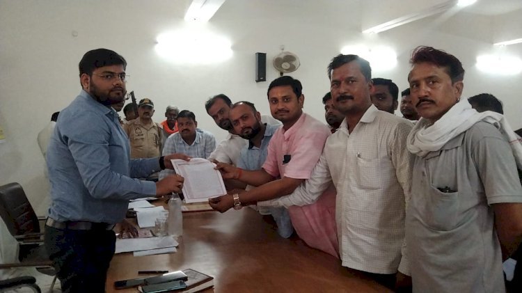 Raibareli-अघोषित बिजली कटौती न सुधरी तो व्यापार मंडल आंदोलन के लिए होगा बाध्य : विवेक शर्मा*