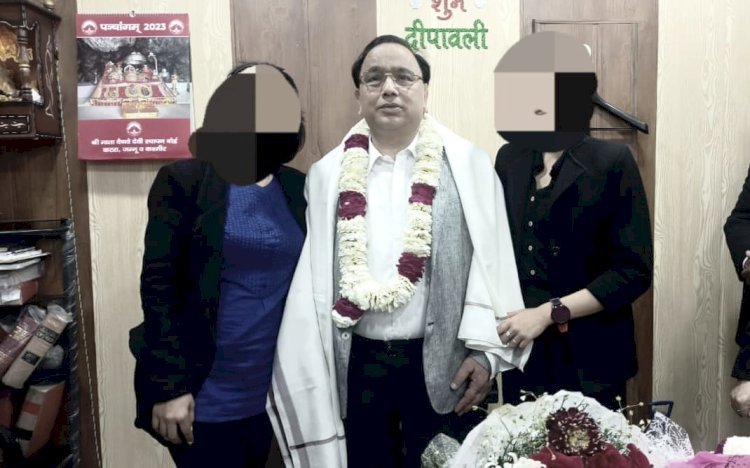 यूपी के राज्यमंत्री समेत 2 बीजेपी नेता और वकील सैक्सकांड में फंसे, नाबालिग का किया यौनशोषण