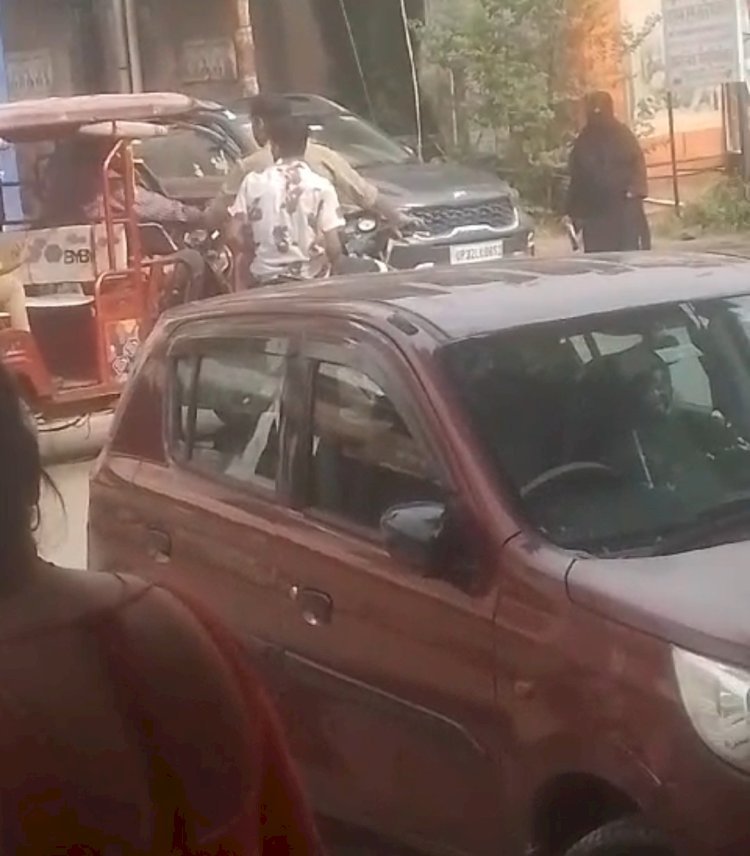 Raibareli-सिपाही की गुंडई बनी चर्चा का विषय