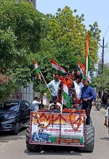 Raibareli-सेवानिवृत होने पर शैलेंद्र प्रताप सिंह का हुआ भव्य स्वागत