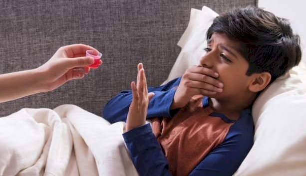 कफ (Cough) और खांसी से अब हो जाइए दूर, आइए जानते हैं कंट्रोल करने के तरीके