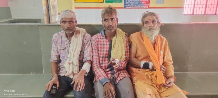 Raibareli-पूर्व प्रधान ने दंपती और उनके बेटों पर किया जानलेवा हमला