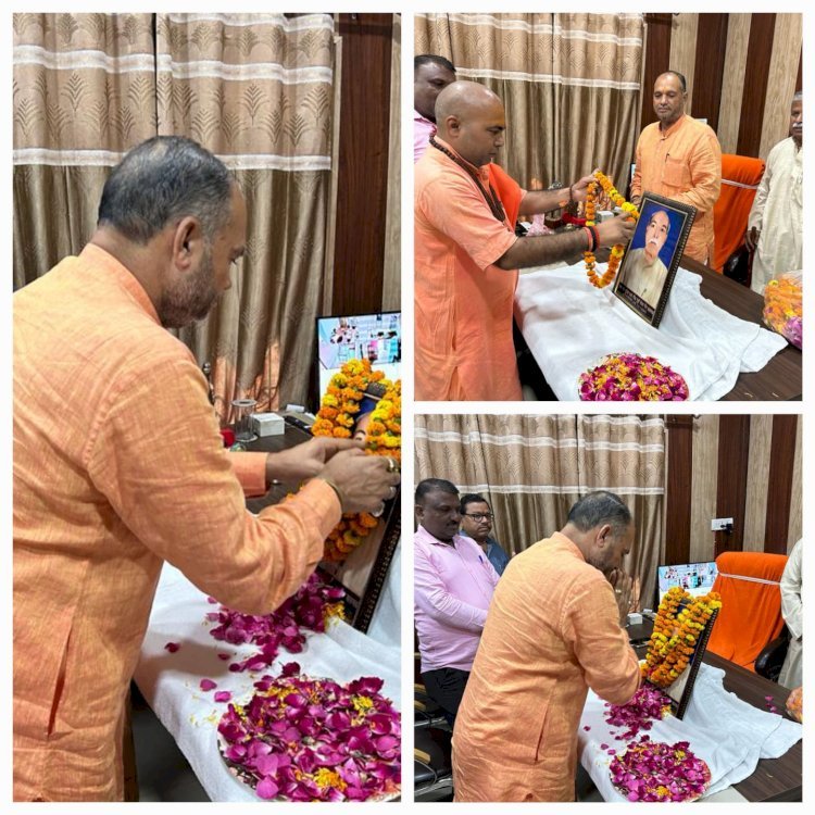 Raibareli-पूर्व नगर अध्यक्ष सुरेश दत्त गौड़ की मनाई गई पूण्यतिथि