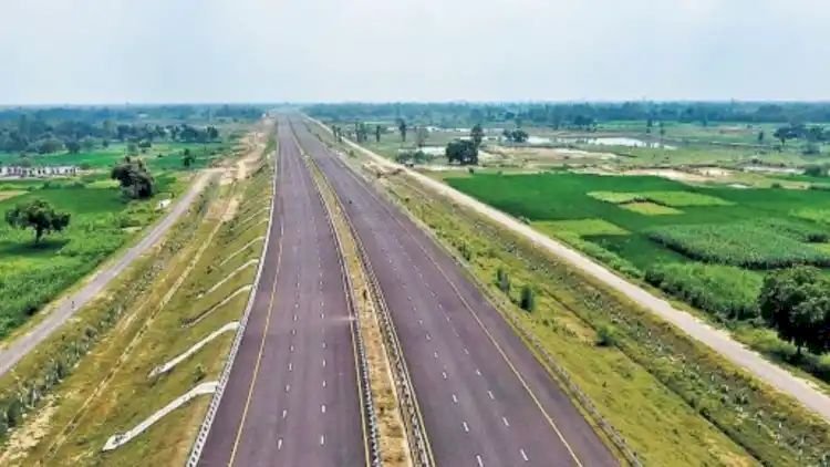 जानिए यूपी में कहां हैं वो 5 जगहें जहां बनेगा औद्योगिक पार्क, लोगों को मिलेंगे ये फायदे