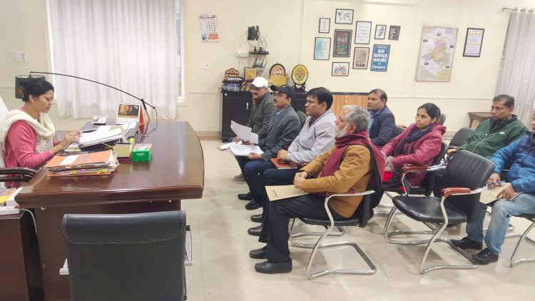 Raibareli-मुख्यमंत्री बाल सेवा योजना की बैठक हुई सम्पन्न