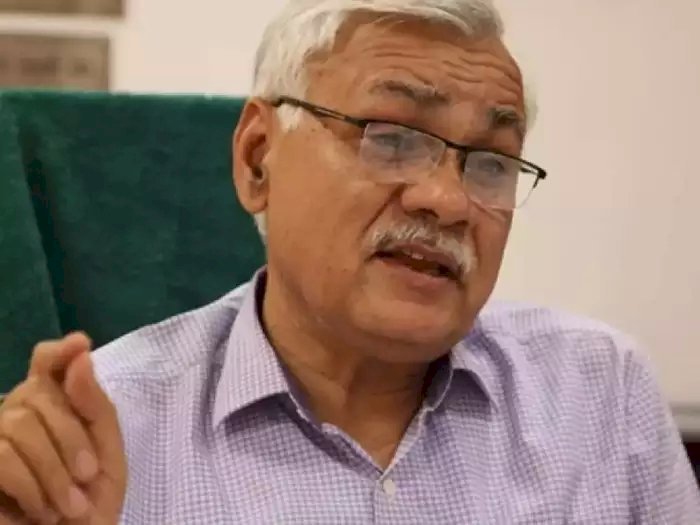 यूपी के मुख्य सचिव दुर्गा शंकर मिश्र को केंद्र से मिला नए साल का तोहफा, 6 महीने के लिए बढ़ाया कार्यकाल