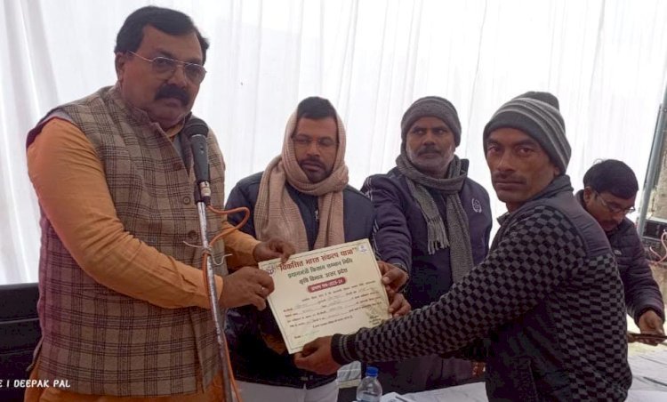 रायबरेली-करोड़ों भारतीयों के उत्थान और कल्याण के लिए है विकसित भारत संकल्प यात्रा