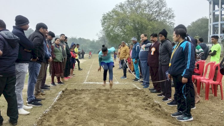 नेशनल स्तर पर खेलकर परिषदीय विद्यालयों का नाम ऊंचा कर रहे बच्चे: सीडीओ