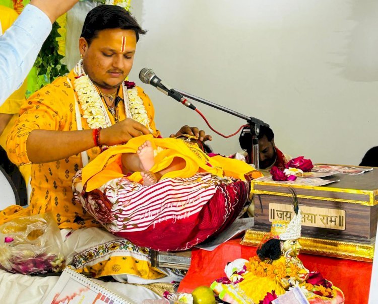 रायबरेली-मनुष्य में बुद्धि और ज्ञान का हरण कर लेता है अहंकार - पंडित विपिन पांडेय महराज