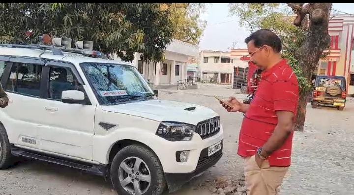 रायबरेली-ARTO प्रवर्तन ने ऊंचाहार में दो ओवरलोड वाहन को किया सीज तो जगतपुर में चार वाहन को किया चलान