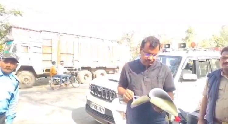 Raibareli-ARTO प्रवर्तन मनोज सिंह ने दर्जनों वाहनों पर चलाया कार्यवाही का चाबुक