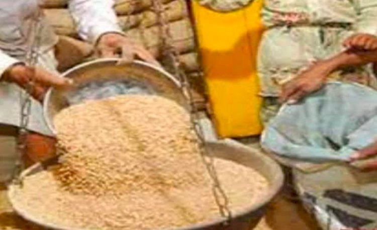 Raibareli-आखिर कौन है तेरुखा गाँव का कोटेदार जिस पर ग्रामीणो ने घटतौली का लगाया आरोप