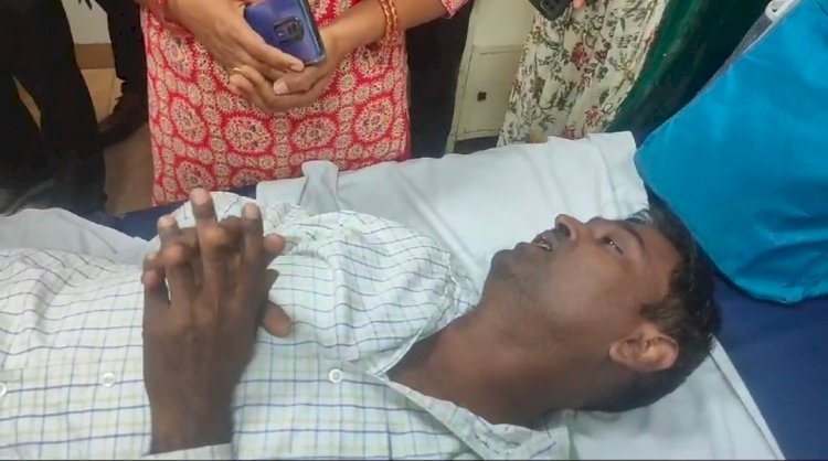 Raibareli-मॉडर्न रेलकोच कारखाने में  डिप्टी सीएमई की दिख़ी दबंगई