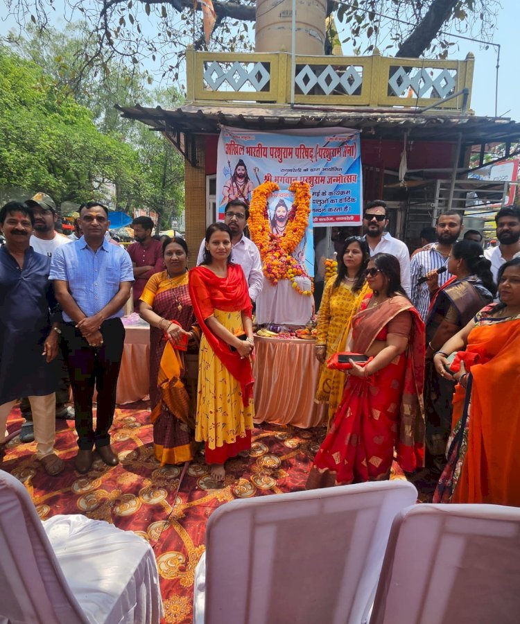 Raibareli-भगवान परशुराम शस्त्र एंव शास्त्र दोनों कलाओं में माहिर थे : शैलेन्द्र अग्निहोत्री