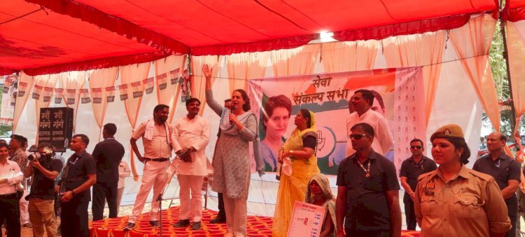 मै कांग्रेस की नेता हूं, आपके बीच आई हूं :प्रियंका