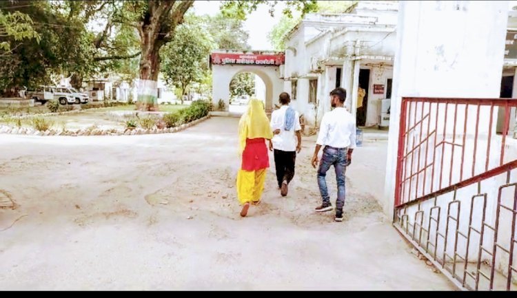 Raibareli-एक हफ्ते से थाने के चक्कर लगा रही रेप पीड़िता