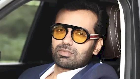 योगी सरकार के इनकार के बीच IAS अभिषेक सिंह कहा वक़्त बदल रहा है