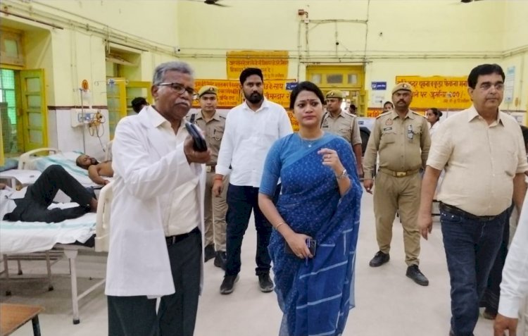 Raibareli-निरीक्षण के दौरान गंदगी देख भड़की डीएम ,लगाई फटकार