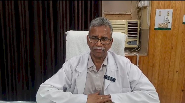 Raibareli-दो दिन पहले रिटायर हुए CMS नहीं छोड़ रहे हैं चार्ज