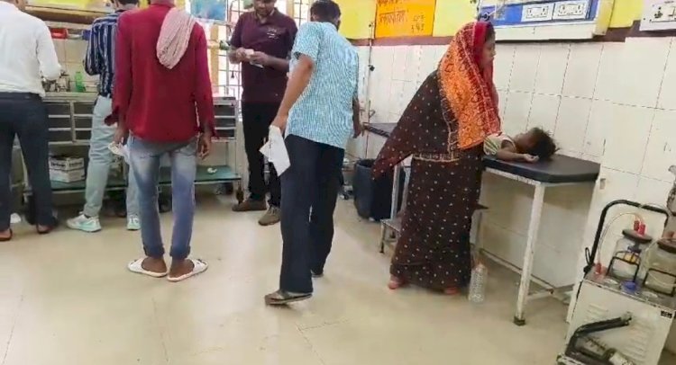 Raibareli-ऑटो ने घर के बाहर खेल रही मासूम को मारी टक्कर