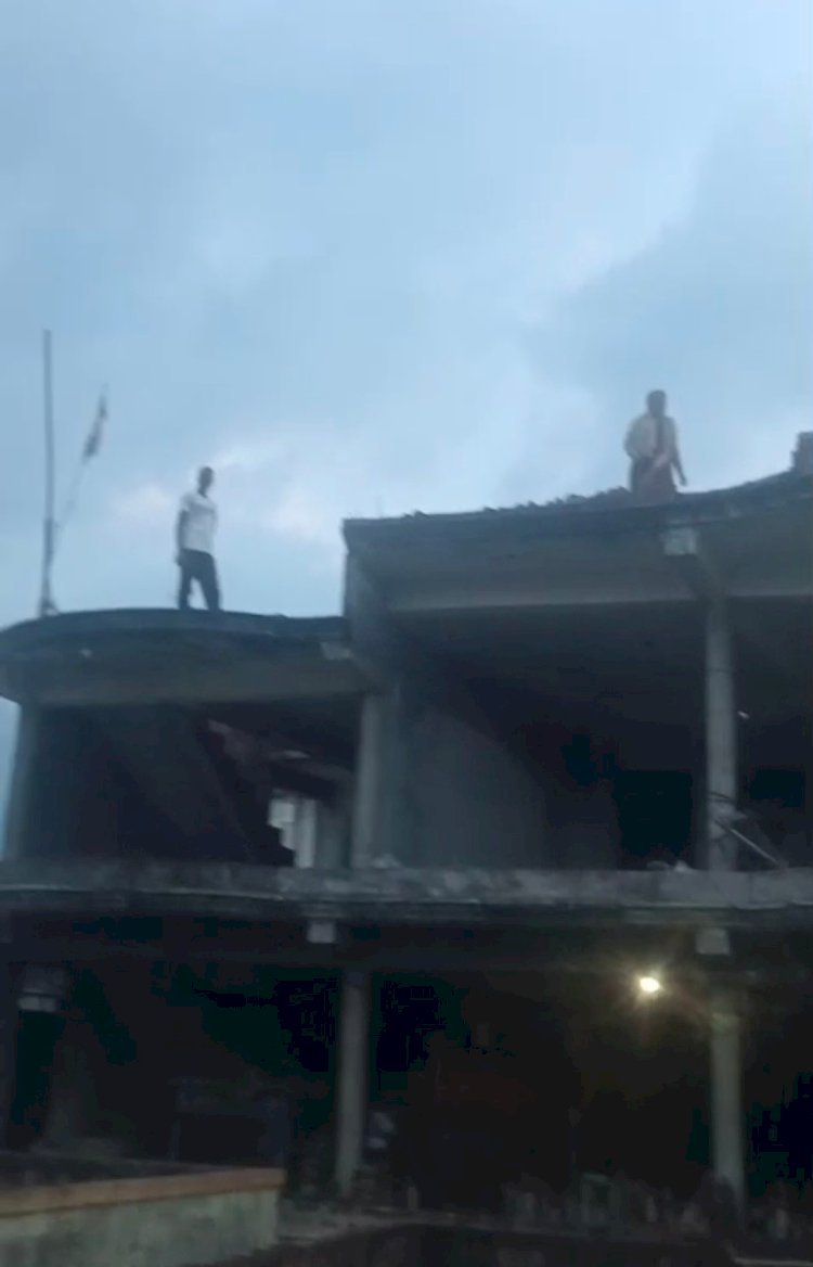 रायबरेली में महिलाओं की खुलेआम दंबगई