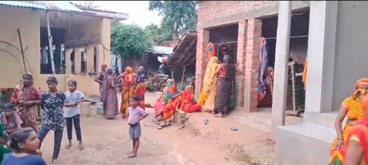 Raibareli-फाँसी के फंदे से लटकता मिला छात्रा का शव