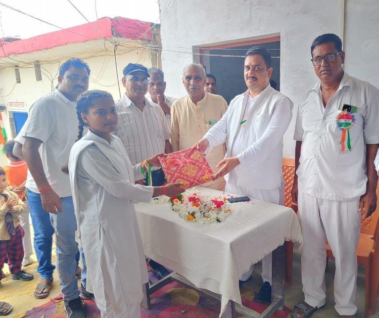 रायबरेली-आजादी के अमर बलिदानियों का राष्ट्र निर्माण में योगदान अतुलनीय -  अतुल सिंह 