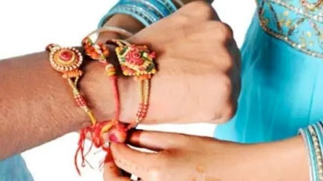 रक्षाबंधन पर भद्रा का साया ,दोपहर में भाई की कलाई पर बधेगीं राखी,इस बात का रखे विशेष ध्यान