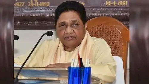 आपत्तिजनक बयान देने वाले विधायक पर कार्रवाई हो, अखिलेश यादव का जताया आभार