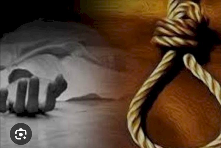 रायबरेली-नीम के पेड़ पर फंदे पर लटकता मिला युवक का शव , परिवार में मचा कोहराम