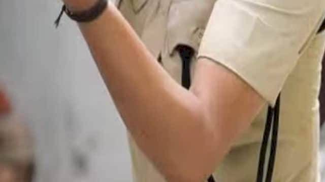 यूपी पुलिस की हेड कांस्टेबल से रेप, करवा चौथ मनाने ससुराल जा रही थी महिला जवान