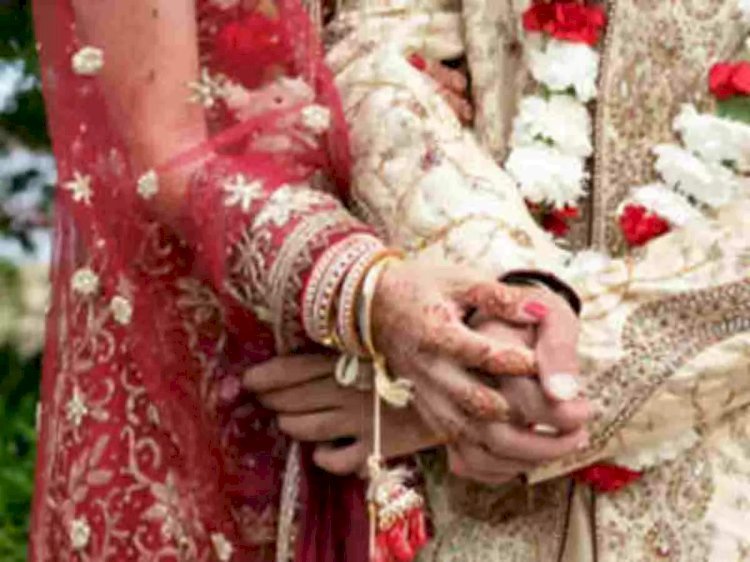 रायबरेली-दस माह की पुत्री को छोड़कर कर की दूसरी शादी , अब बेटी के लिए तड़प रही मां